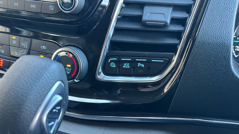 Ford Tourneo Custom Transit Custom Tourneo L2 Diesel Fwd 2.0 EcoBlue 185ps L/R 8 Seat Titanium X Auto